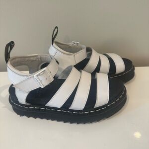 DR. MARTENS sandals